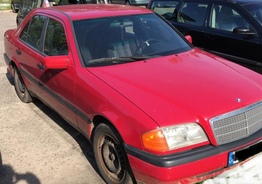 Продаю Mersedes Benz