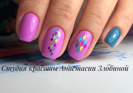Маникюр, педикюр, оформление и окраска бровей 