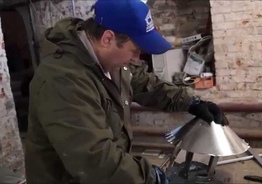 Требуются жестянщики, сантехники
